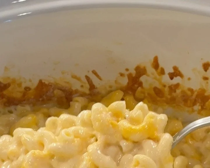Deliciously creamy Crockpot Mac and Cheese in a bowl, ready to serve.